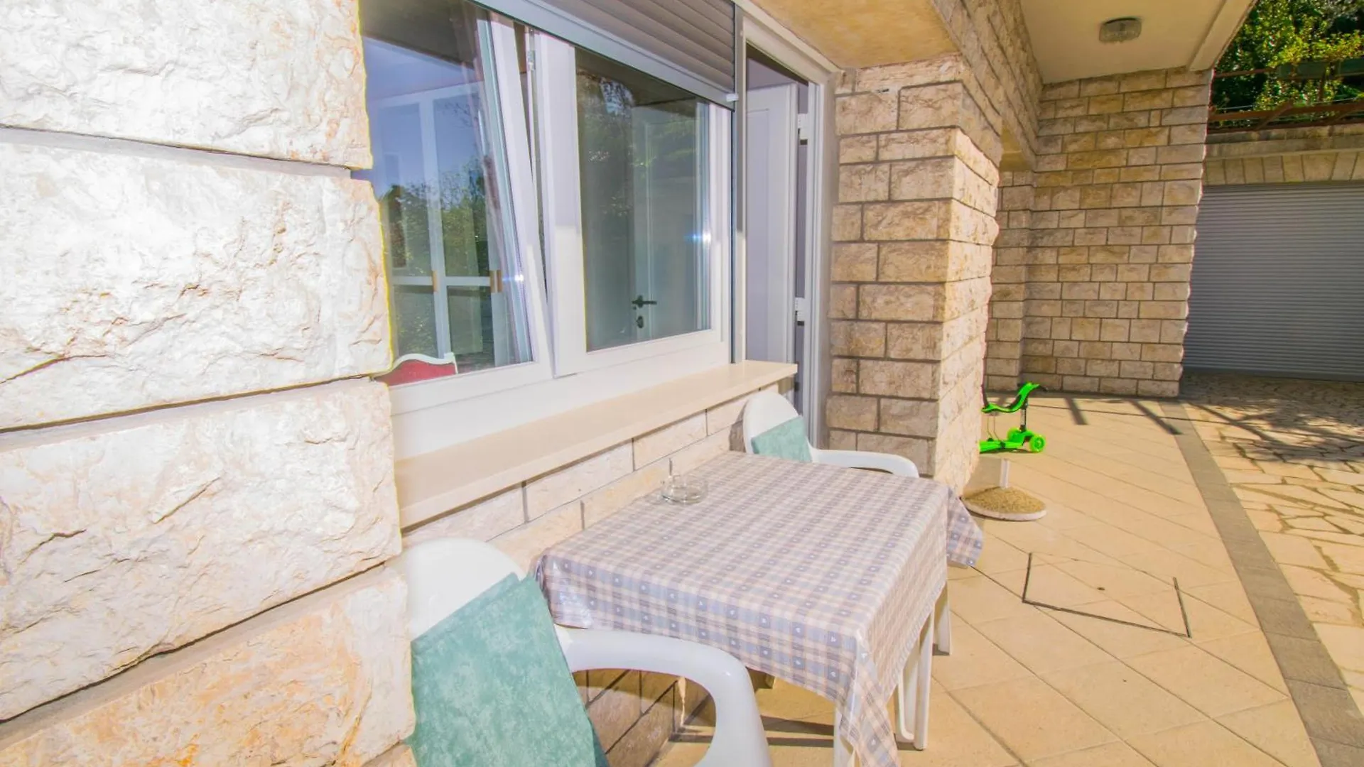 Apartments Anita Near Opatija With Private Parking Matulji Kroatië